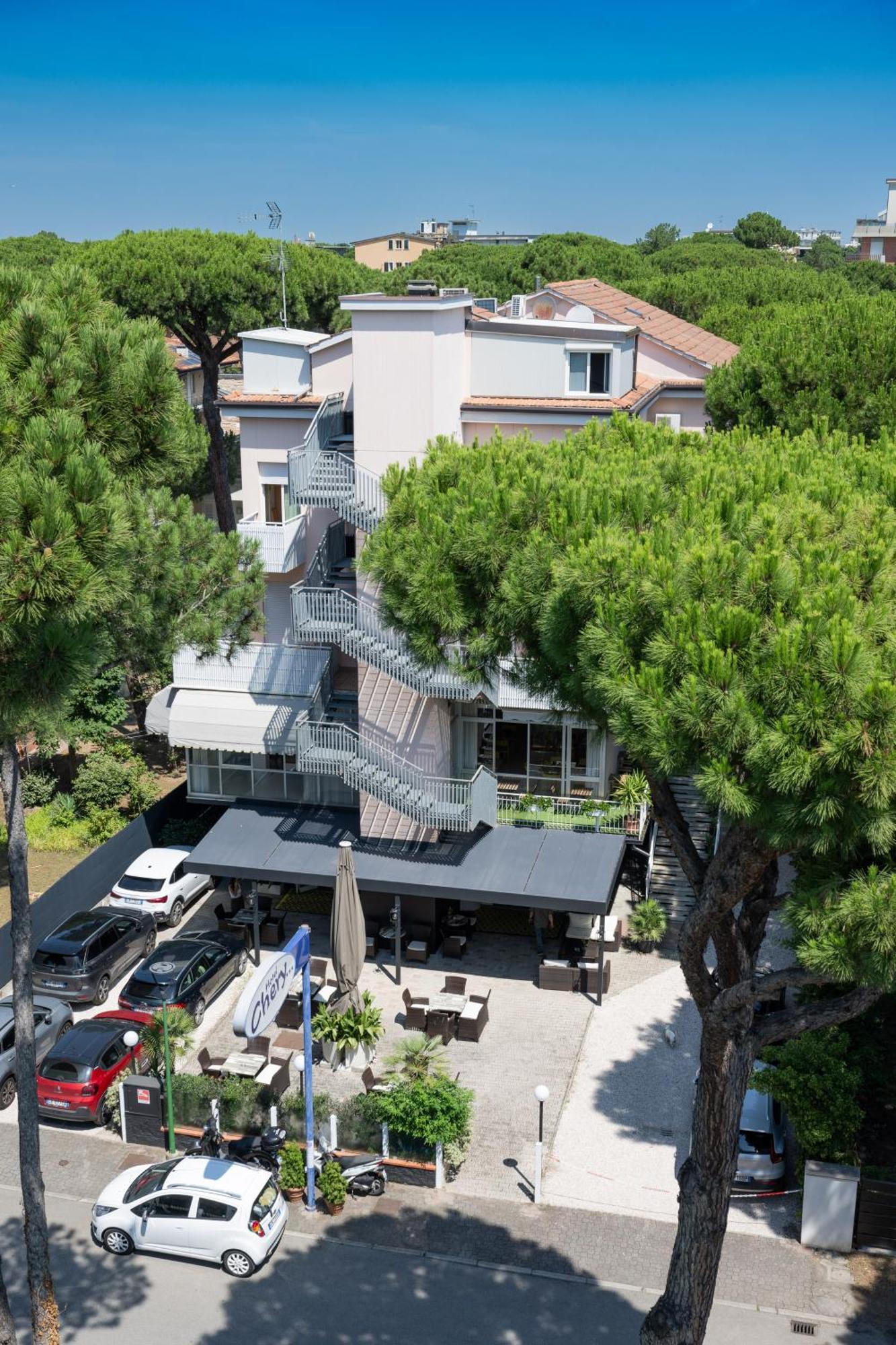 Hotel Chery Milano Marittima Exterior photo